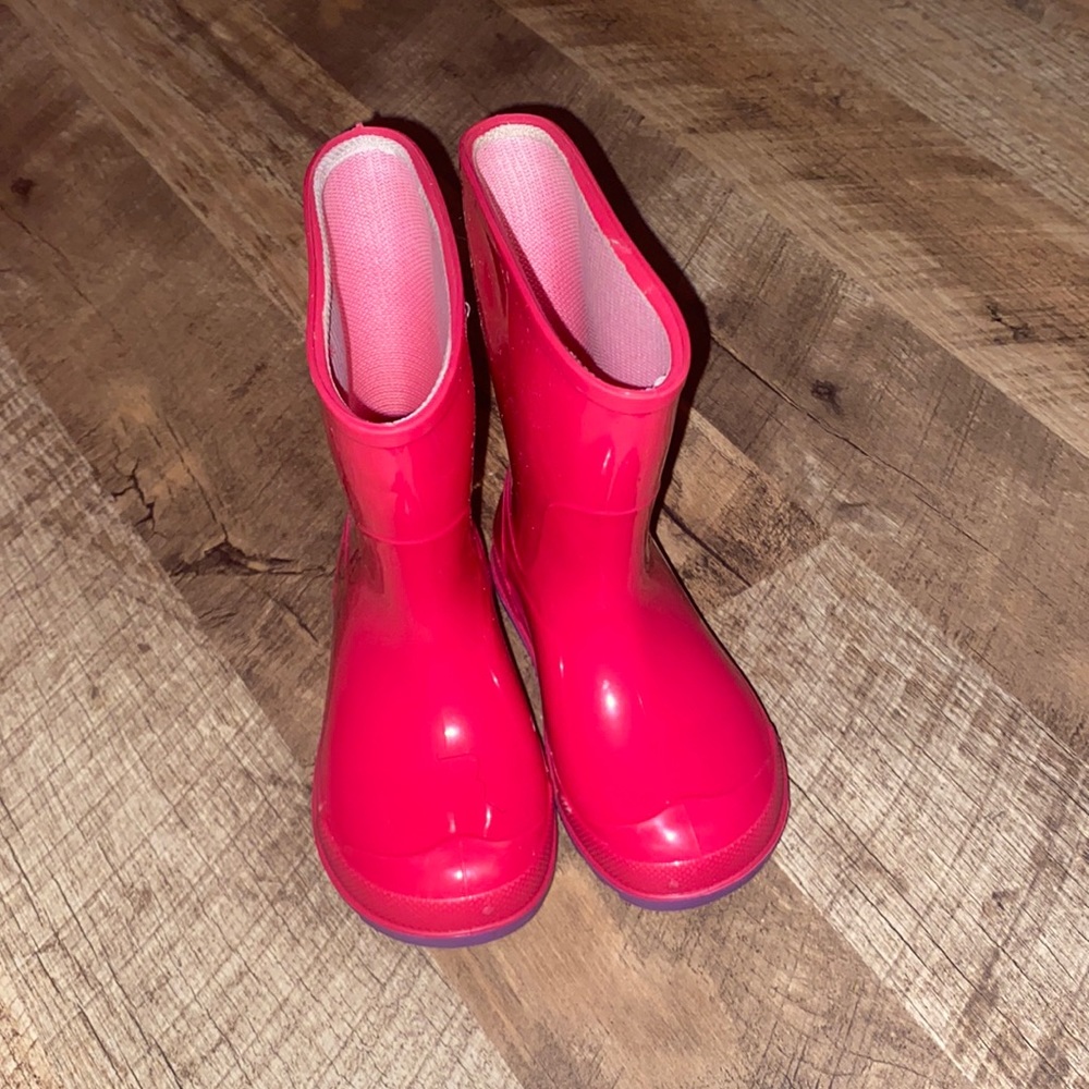 Pink/purple rain boots